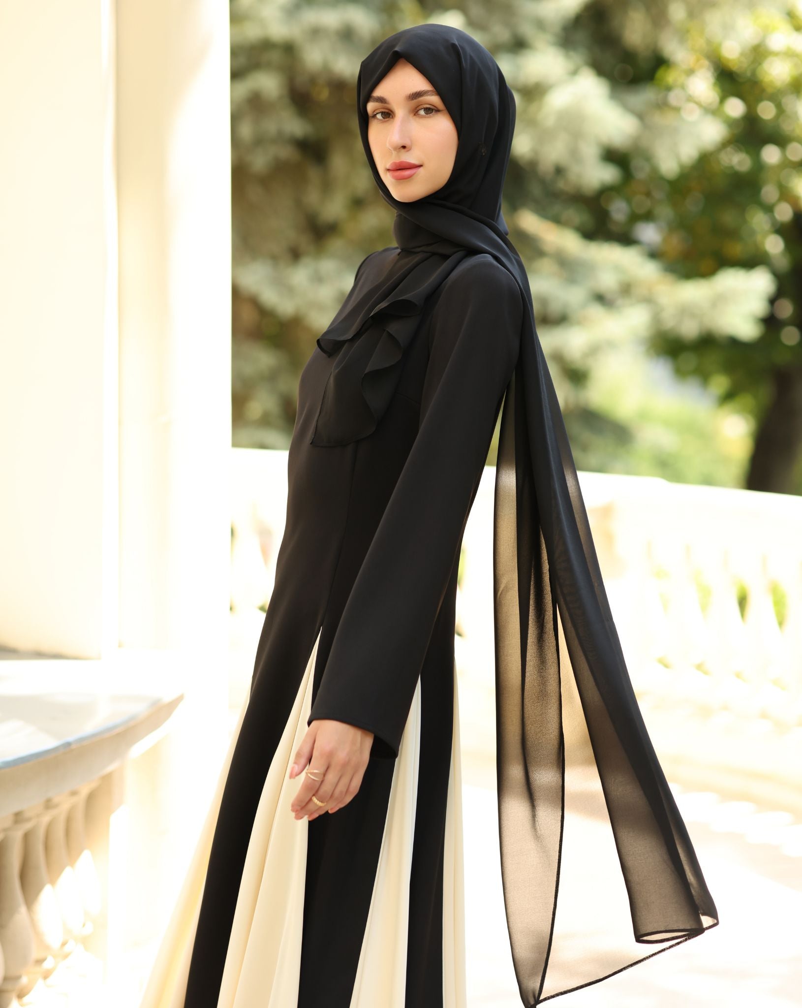Elegant Contrast Panel Dress