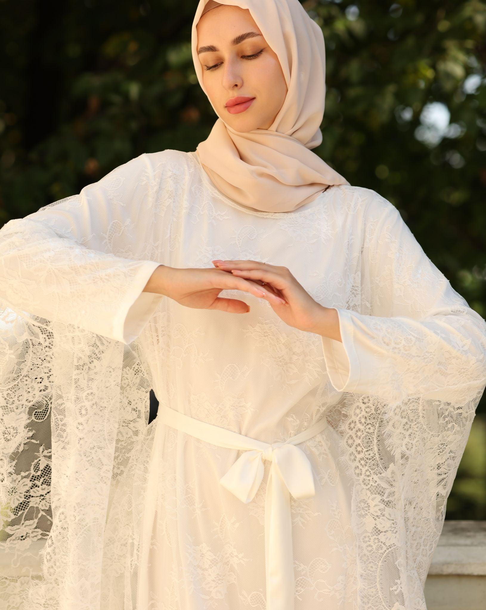Lamia Lace Maxi Dress