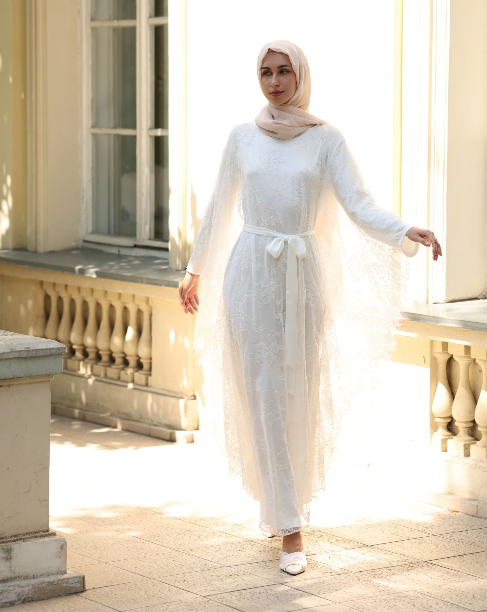 Lamia Lace Maxi Dress