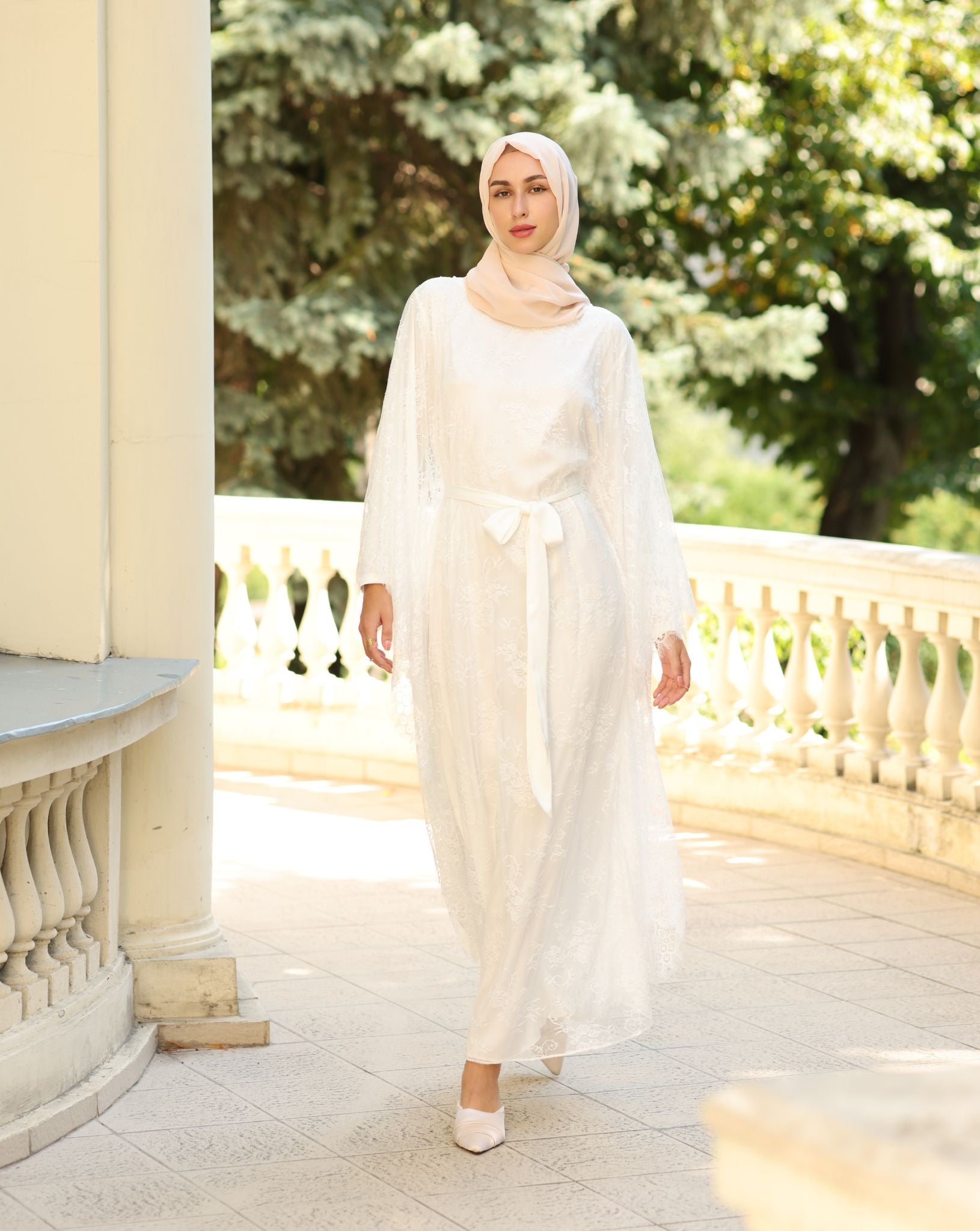 Lamia Lace Maxi Dress